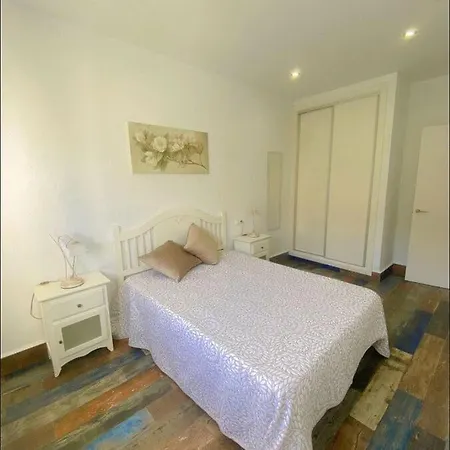 Amr Fuente Apartment *